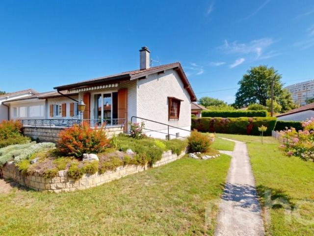 Einfamilienhaus kaufen in Plan-les-Ouates