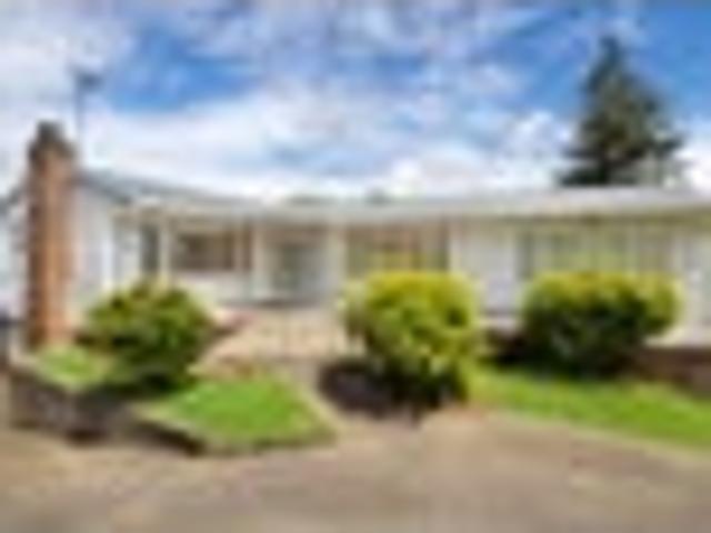 House for sale in Hillsborough, Oroua County