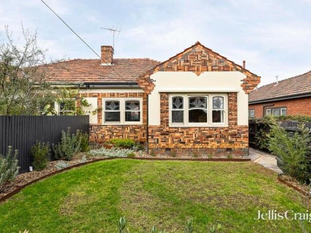 House for sale in Carnegie