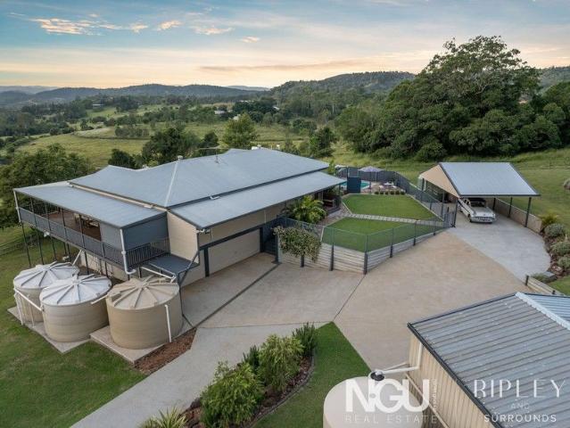 Cottage for sale in Toombul, Queensland