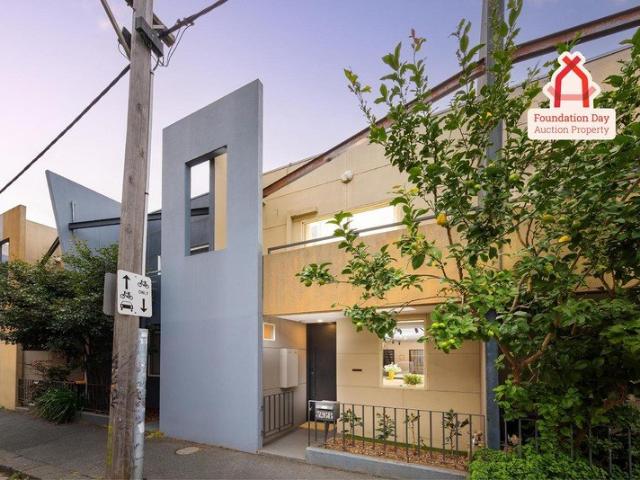 Townhouse for sale in Camerons Creek, Victoria
