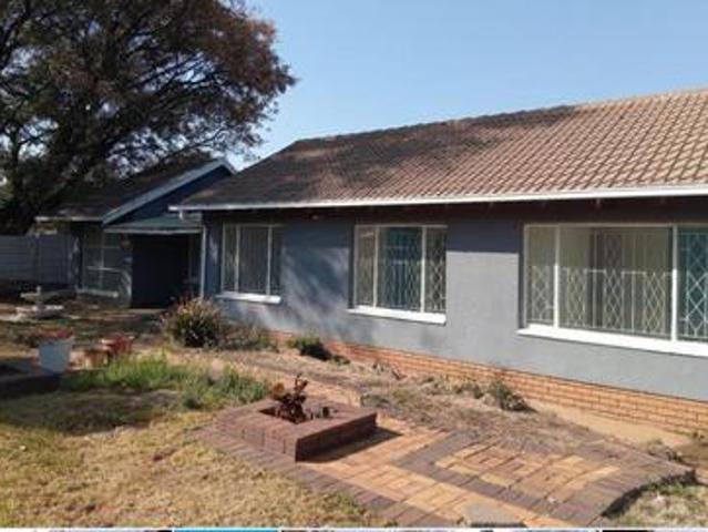 House for sale in Vosloorus, Gauteng