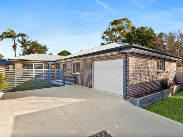 Villa for sale in Wollongong West, New South Wales