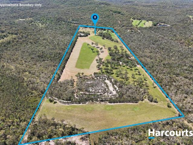 Cottage for sale in Deepwater, Queensland