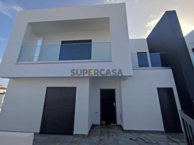 Casa venda em Seixal, Fernão Ferro