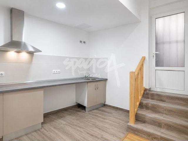 Piso en venta en Hernán Cortés, Cáceres