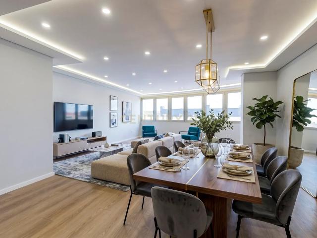 Apartamento venda em Santiago Dos Velhos, Lisboa