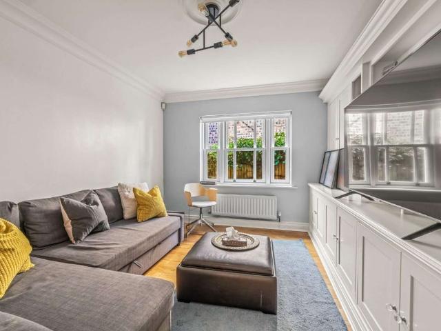 House for rent in Hampton, Greater London