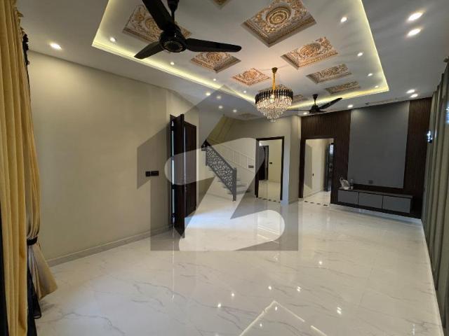 House for sale in Sialkot, Islamabad Capital Territory