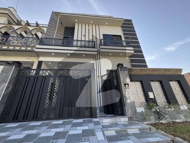 House for sale in Sialkot, Islamabad Capital Territory