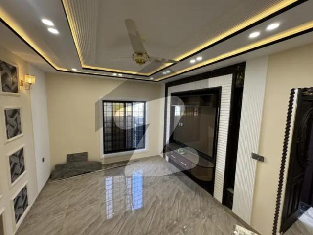 House for sale in Sialkot, Islamabad Capital Territory