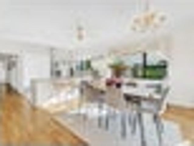 House for sale in Days Bay, Wellington