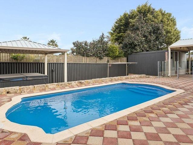 House for rent in Kingsley, Western Australia