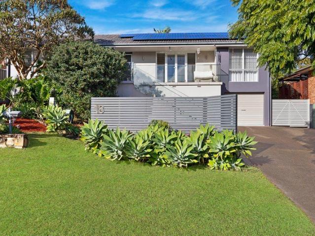 House for sale in Bateau Bay, New South Wales
