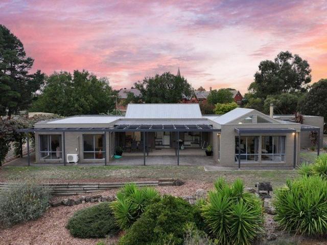House for sale in Glendaruel, Victoria
