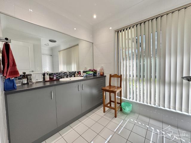House for sale in Kensington Grove, Queensland