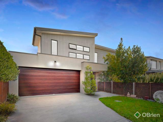 Townhouse for sale in Camerons Creek, Victoria