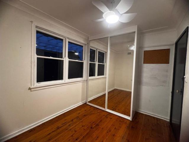 House for rent in Seven Hills, Sydney