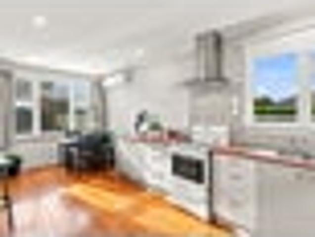House for sale in Saint Albans, Canterbury