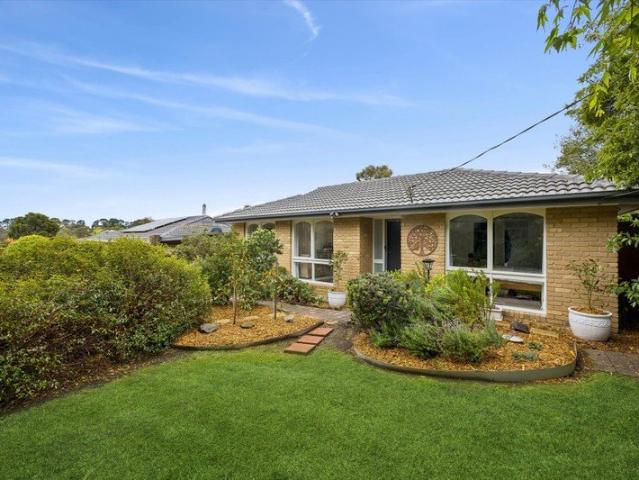 House for sale in Mooroolbark, Melbourne