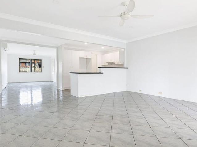 House for rent in Mount Warrigal, Shellharbour City Council