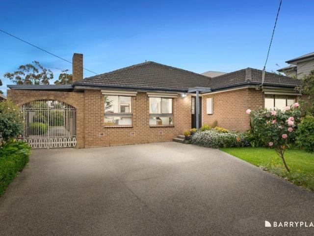 House for sale in Wantirna South, Melbourne