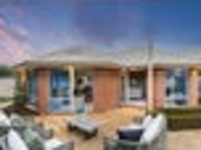 House for sale in Chaslands, Canterbury