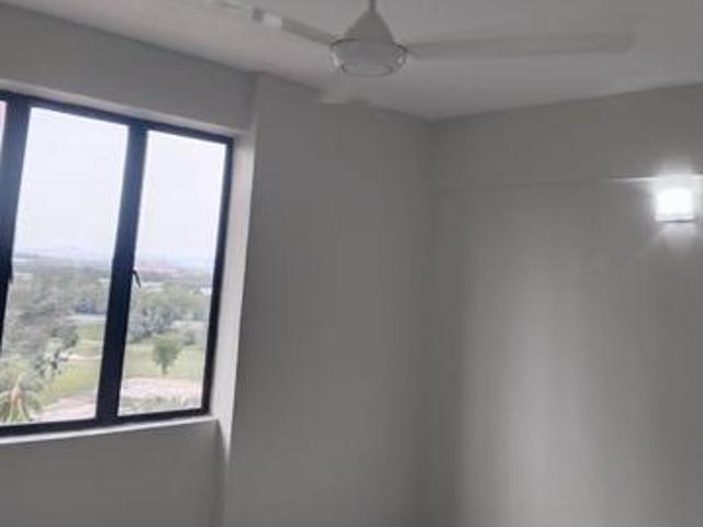 Apartment for sale in Malaka