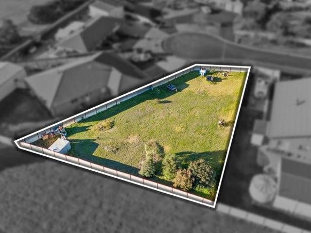 Land for sale in Rosedale, Victoria