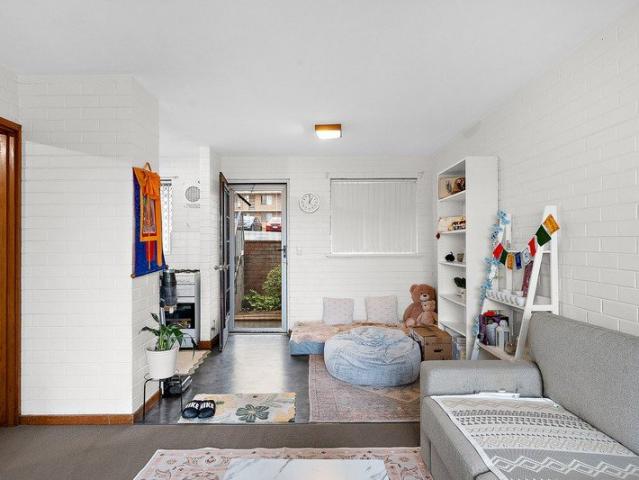 Apartment for sale in Spearwood, Western Australia