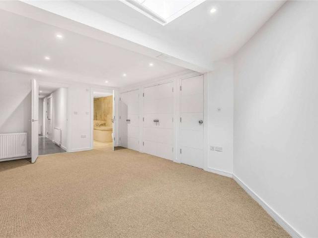 House for rent in London Borough of Merton, Greater London