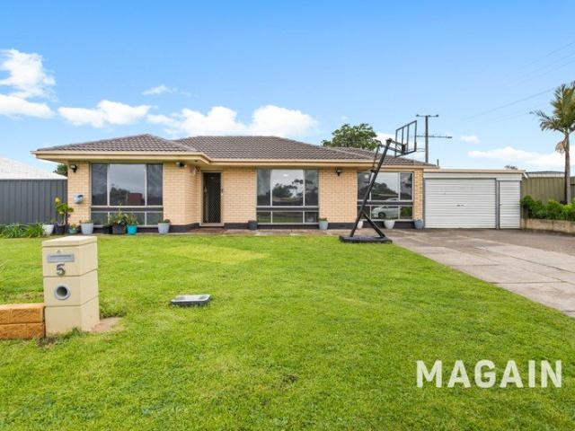 House for sale in Christie Downs, Adelaide