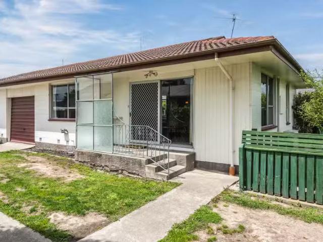 House for rent in Chaslands, Canterbury