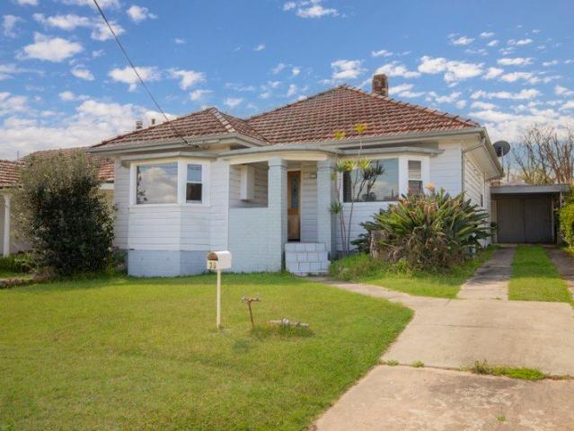 House for sale in Newcastle, Newcastle-Maitland
