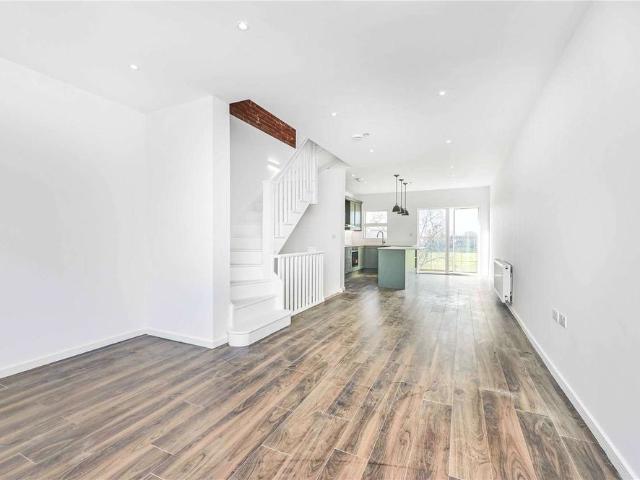 House for rent in London Borough of Merton, Greater London