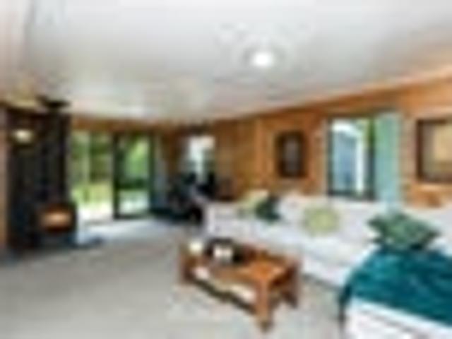 House for sale in Pauatahanui, Wellington