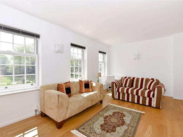 House for rent in Clewer New Town, Windsor