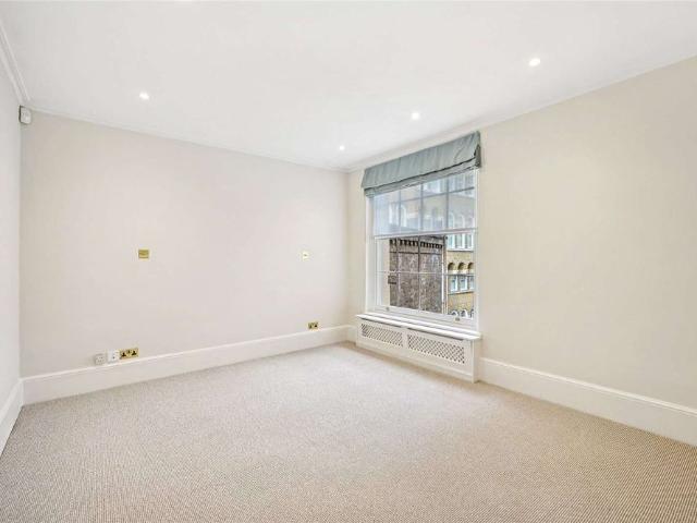 House for rent in East Marylebone, London