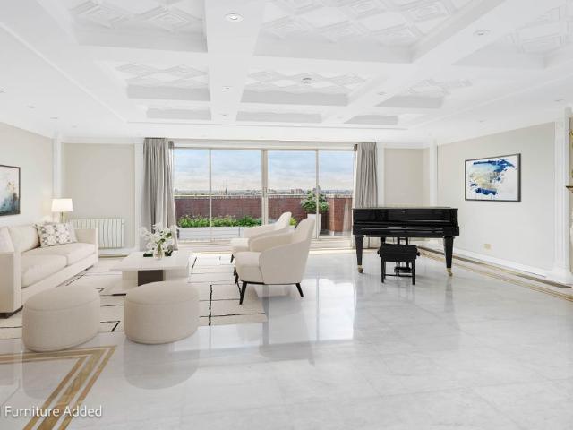 Townhouse for rent in Belgravia, Greater London