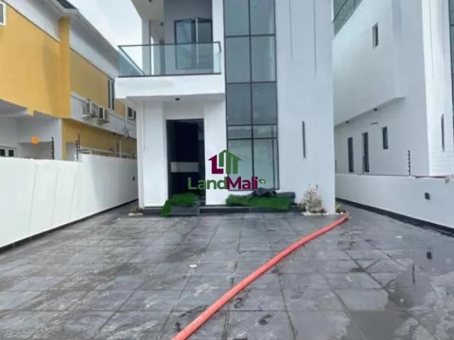 Property for sale in Eti Osa, Abuja