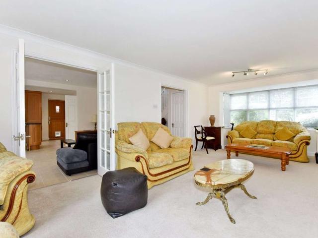 House for rent in Cobham, Elmbridge