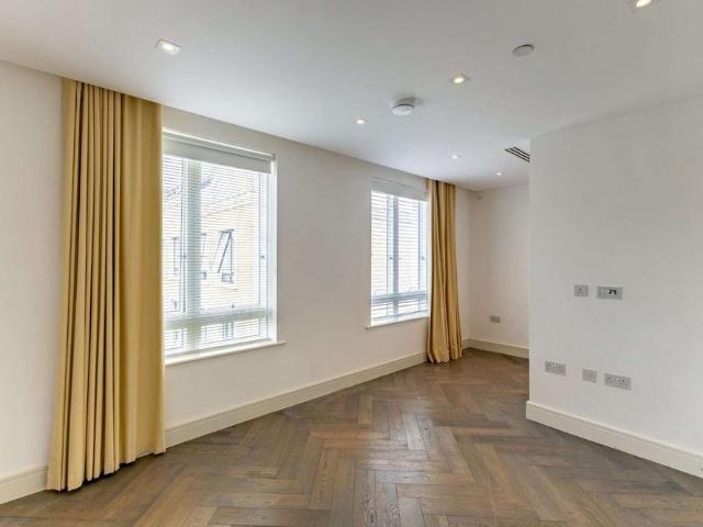 Apartment for rent in Fulham, Greater London