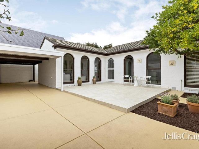Villa for sale in Camerons Creek, Victoria