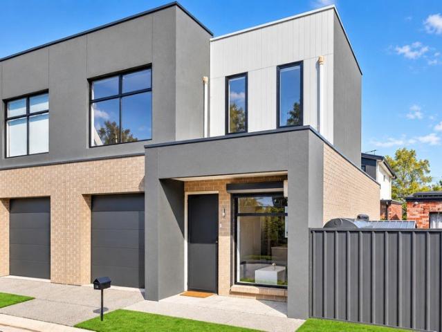 Townhouse for sale in Horseshoe Creek, South Australia