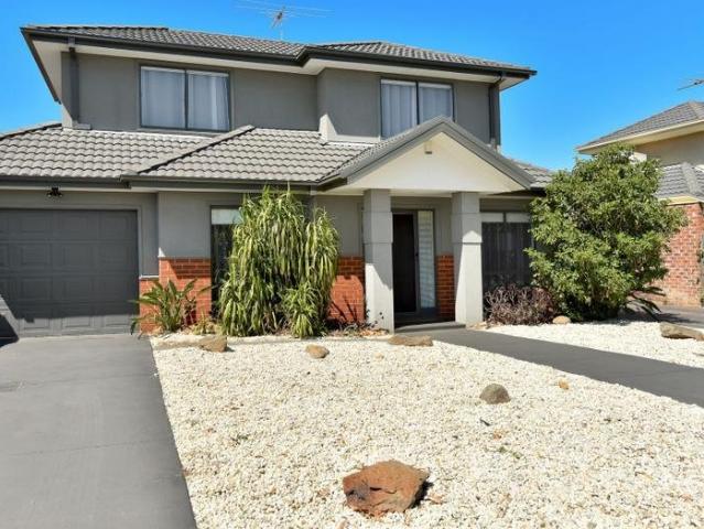 Townhouse for rent in Camerons Creek, Victoria