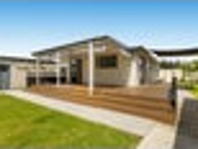 House for sale in Alexandra, Vincent Community