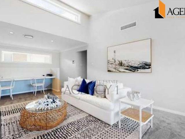 Cottage for sale in Sydney, New South Wales