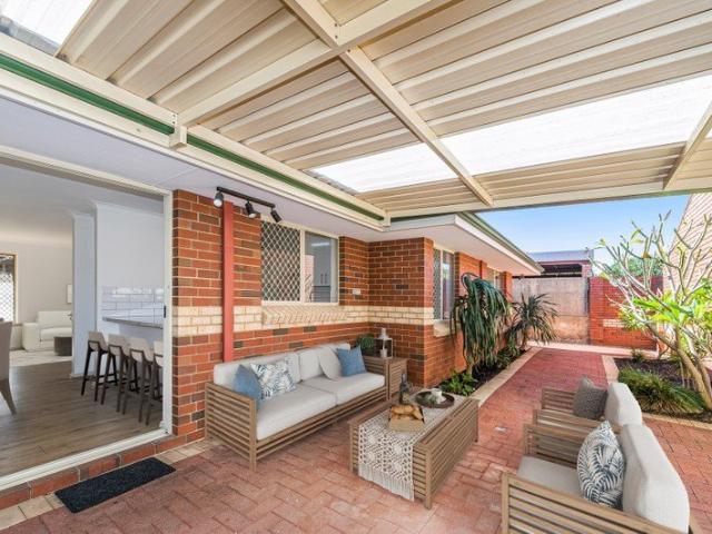 Villa for sale in Stirling, Western Australia