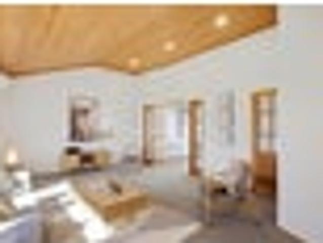 House for sale in Otakou