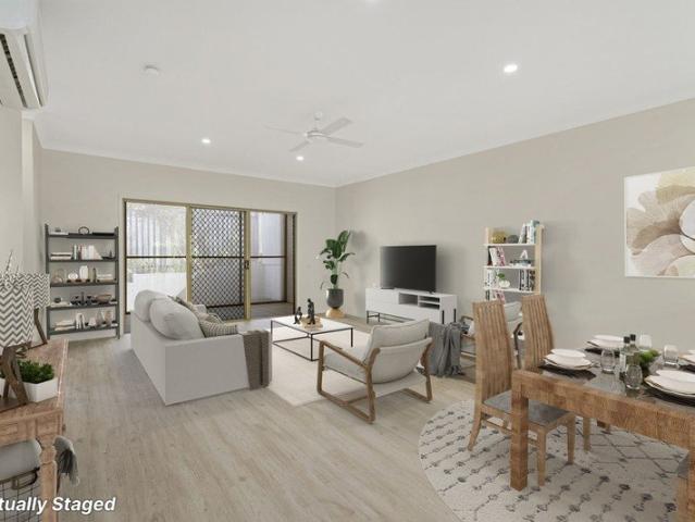 Villa for sale in Ashmore, Gold Coast City